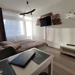 20qm Mit Balkon Und Innenpool - 22010 *