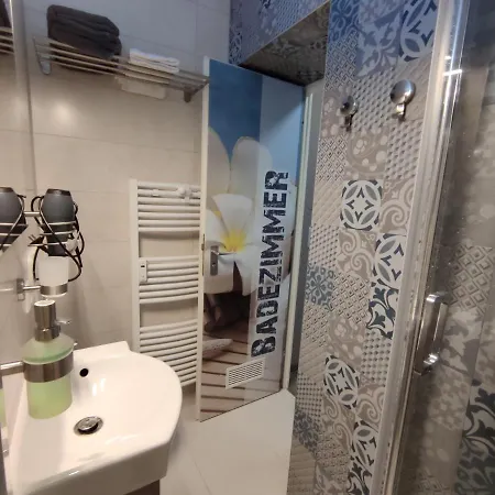 아파트 20qm Mit Balkon Und Innenpool - 22010 슈룩흐제