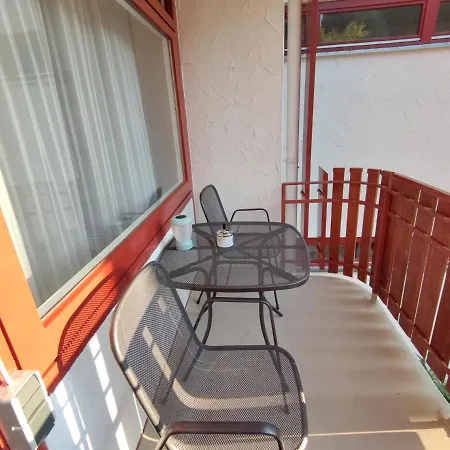 20qm Mit Balkon Und Innenpool - 22010 * 슈룩흐제